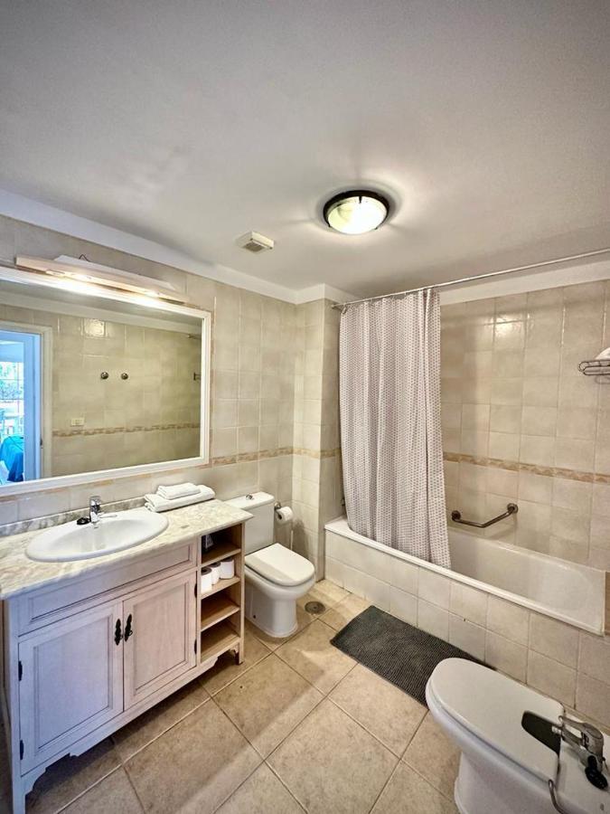 Sunny Apartment & Heated Pool Los Cristianos  Exterior photo